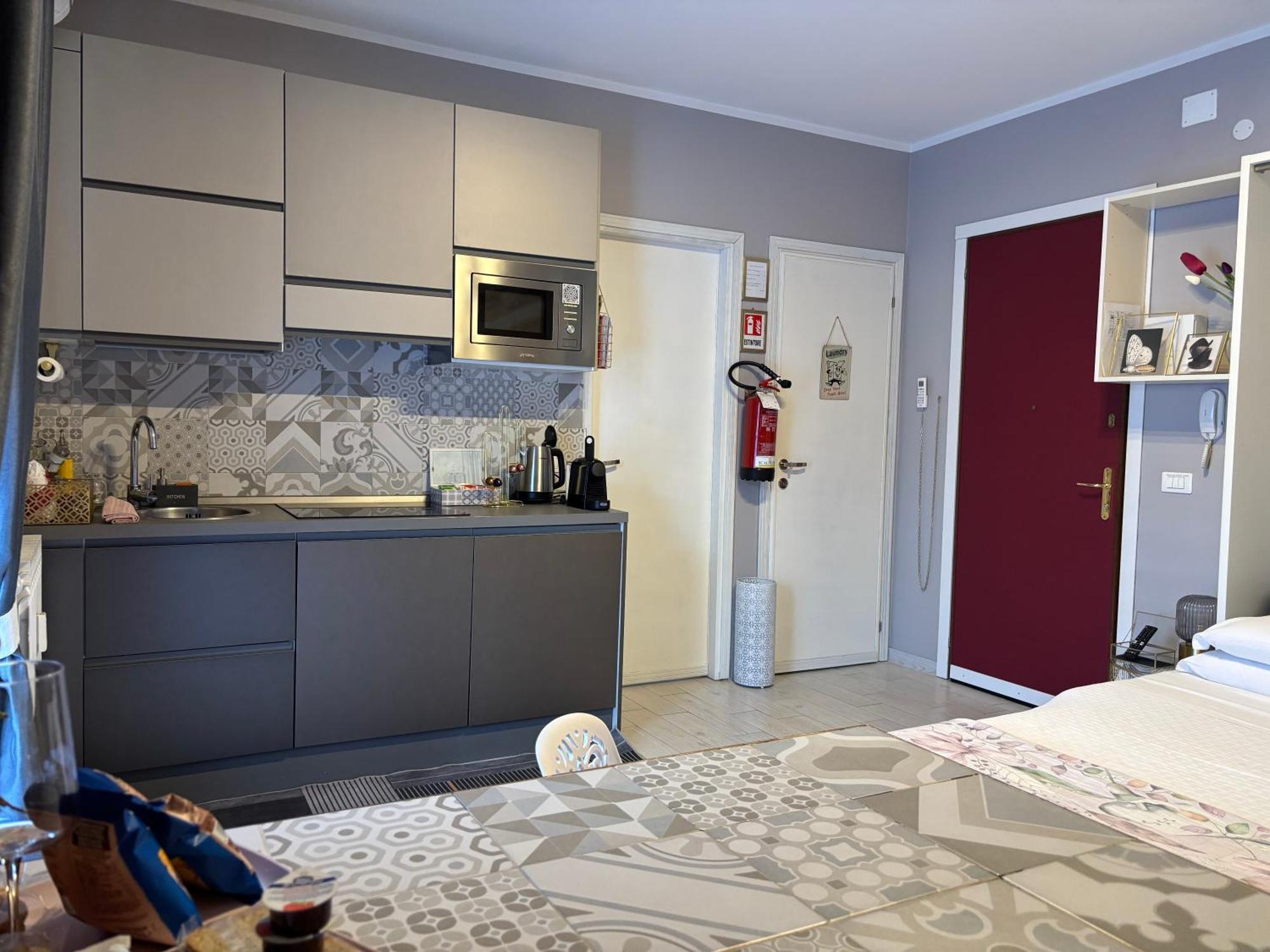 Studio Flat Policlinico G B Rossi Borgo Roma Verona Ngoại thất bức ảnh