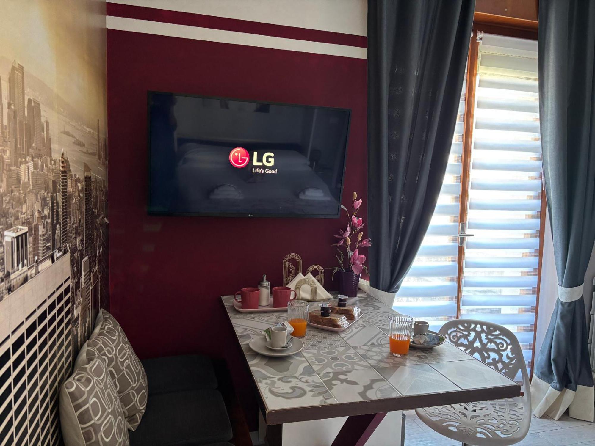 Studio Flat Policlinico G B Rossi Borgo Roma Verona Ngoại thất bức ảnh