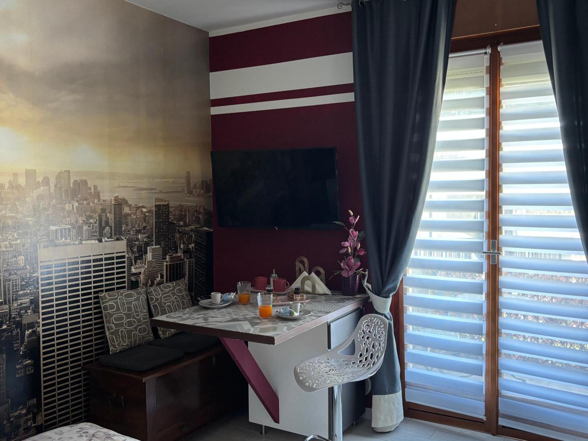 Studio Flat Policlinico G B Rossi Borgo Roma Verona Ngoại thất bức ảnh